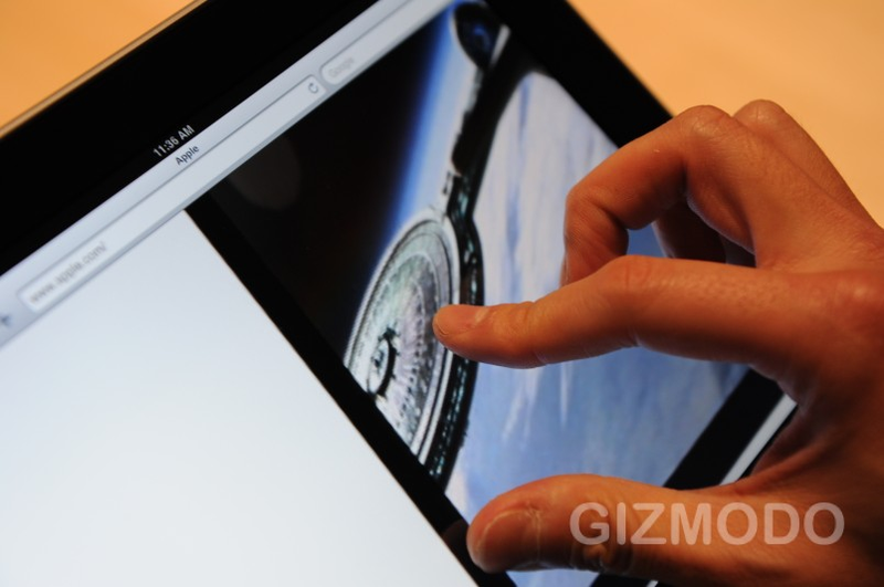 Illustration for article titled Apple iPad Hands On